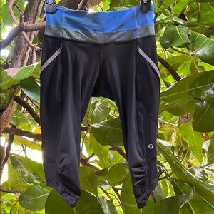 Lululemon Blue and Black Crop Leggings
